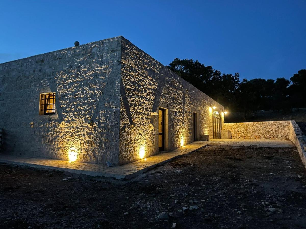 Villa Donnapaola Modern Farm à Altamura Extérieur photo
