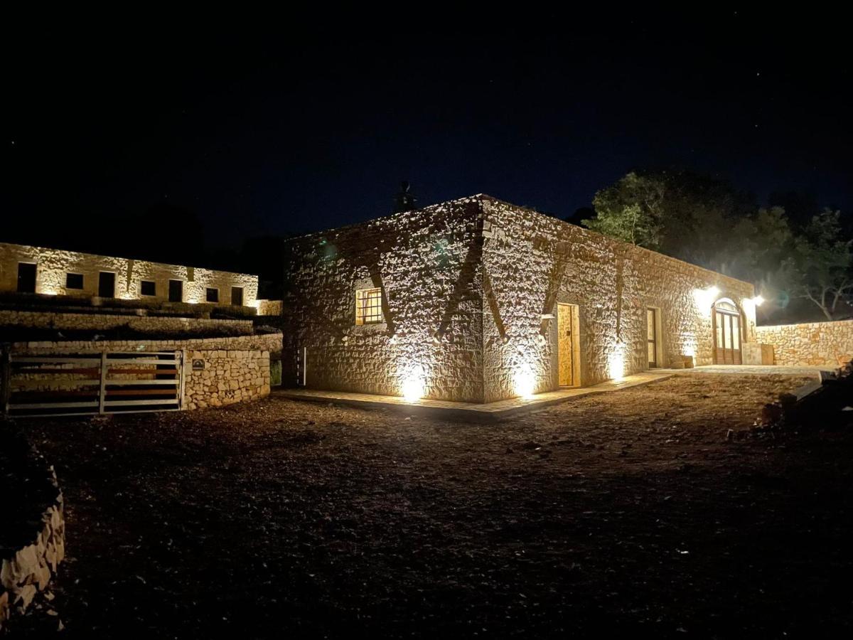 Villa Donnapaola Modern Farm à Altamura Extérieur photo